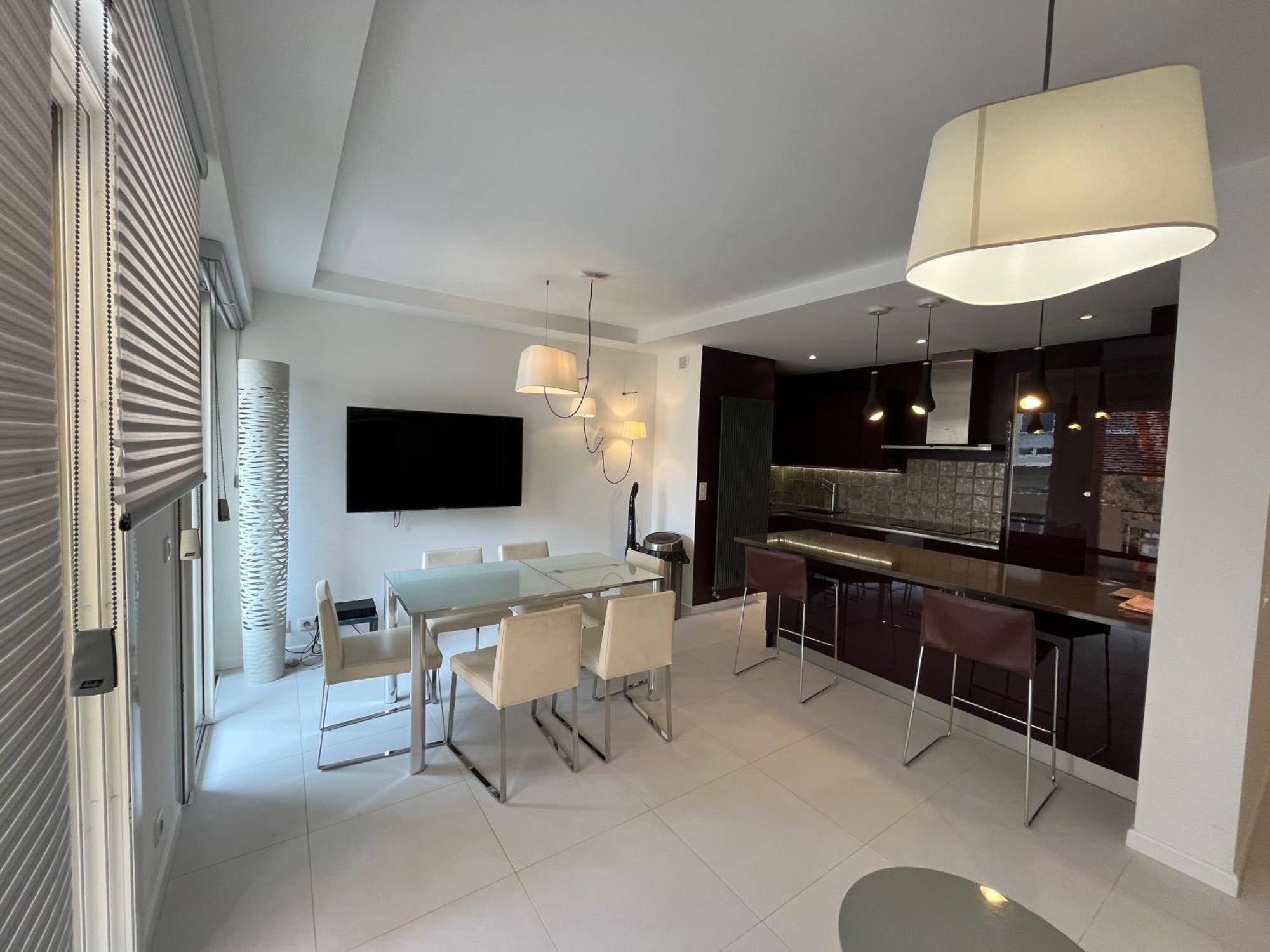 Appartement Calme Familial 3 Ch Avec Terrasses ฌวง-เลส์-แป็งส์ ภายนอก รูปภาพ
