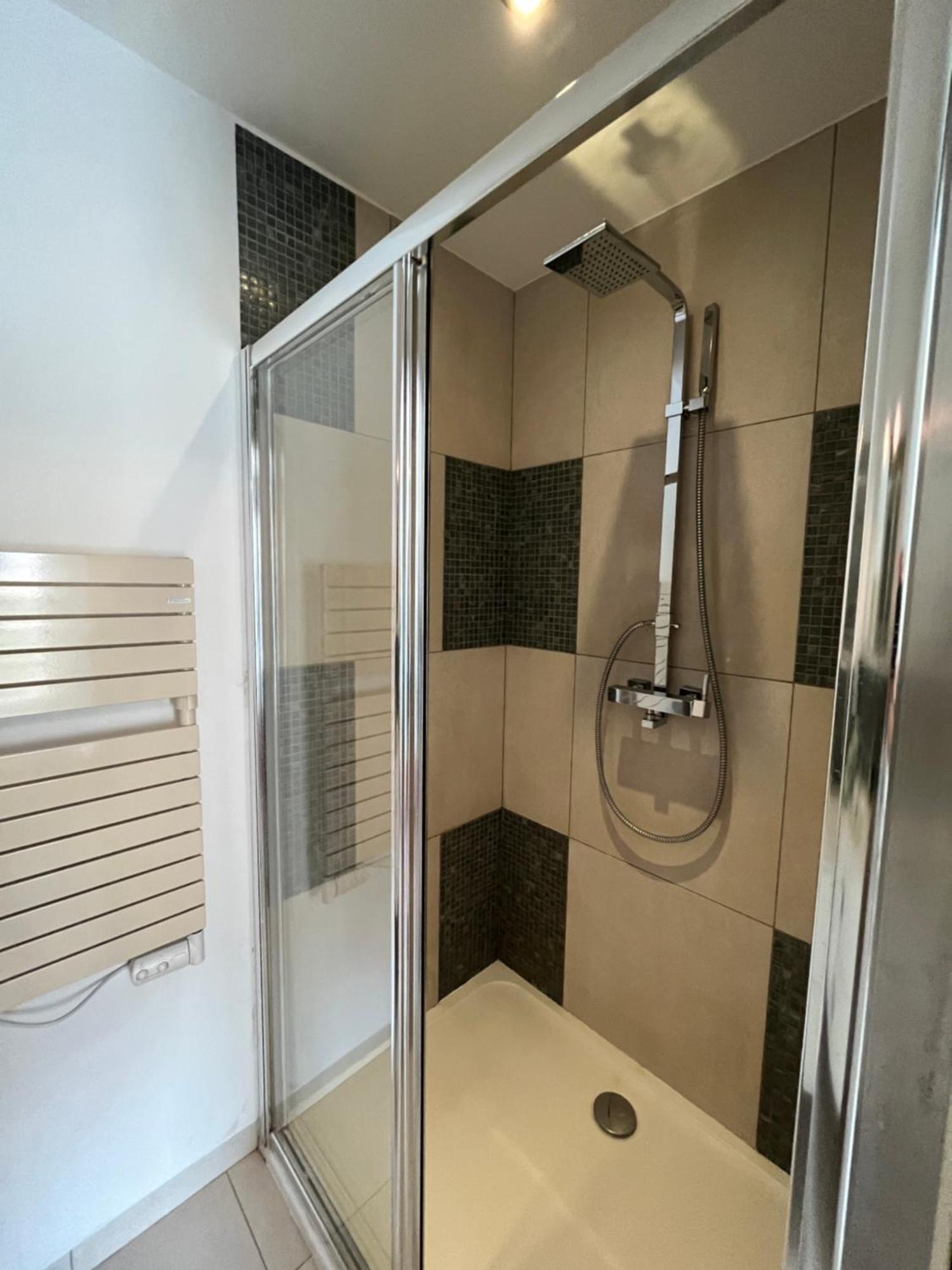 Appartement Calme Familial 3 Ch Avec Terrasses ฌวง-เลส์-แป็งส์ ภายนอก รูปภาพ